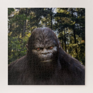 QUEBRA-CABEÇA OLHOS DE LARANJA DE PORTRATO DE SASQUATCH DE PÉ G