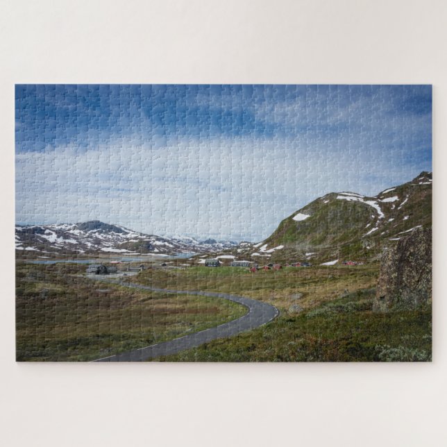 Quebra-cabeça Paisagem remota da montanha em Noruega (Horizontal)