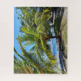 Quebra-cabeça Palm-Shaded Path Along Amatique Bay