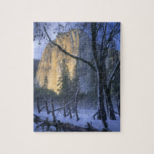 Quebra-cabeça PARQUE NACIONAL DE YOSEMITE, CALIFÓRNIA. EUA. Luz