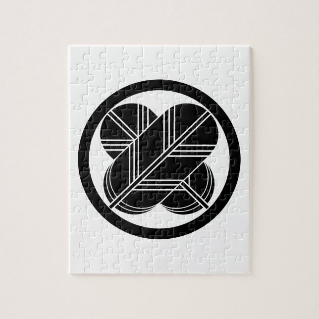 Quebra-cabeça Penas de gavião intersetadas com pé em círculo (Vertical)