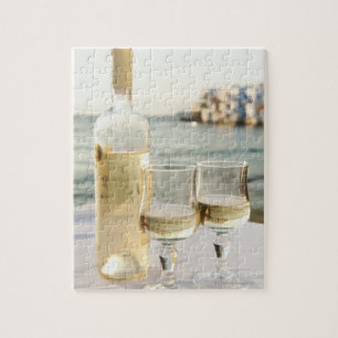 Quebra-cabeça Piscina, ilhas de Cyclades, Mykonos, vinho na mesa