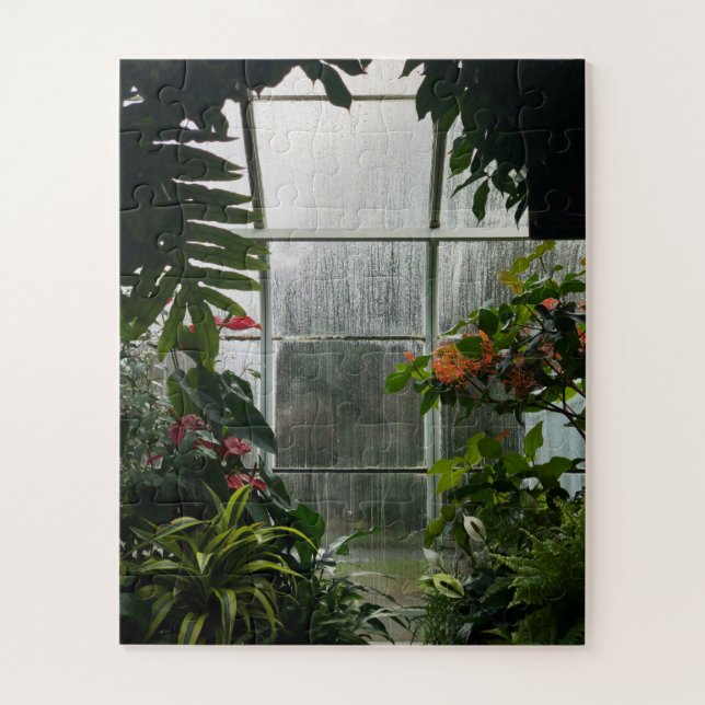 Quebra-cabeça Plantas Dentro Greenhouse no Dia de Chuva (Vertical)