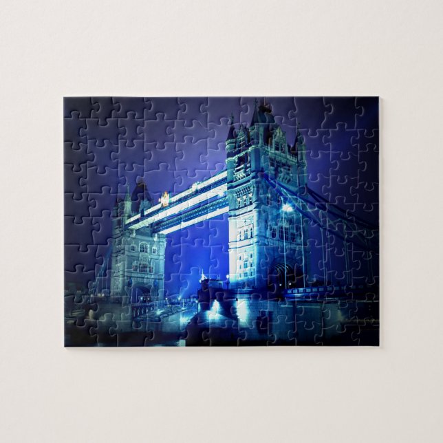Quebra-cabeça Ponte Torre de Londres e noite azul (Horizontal)