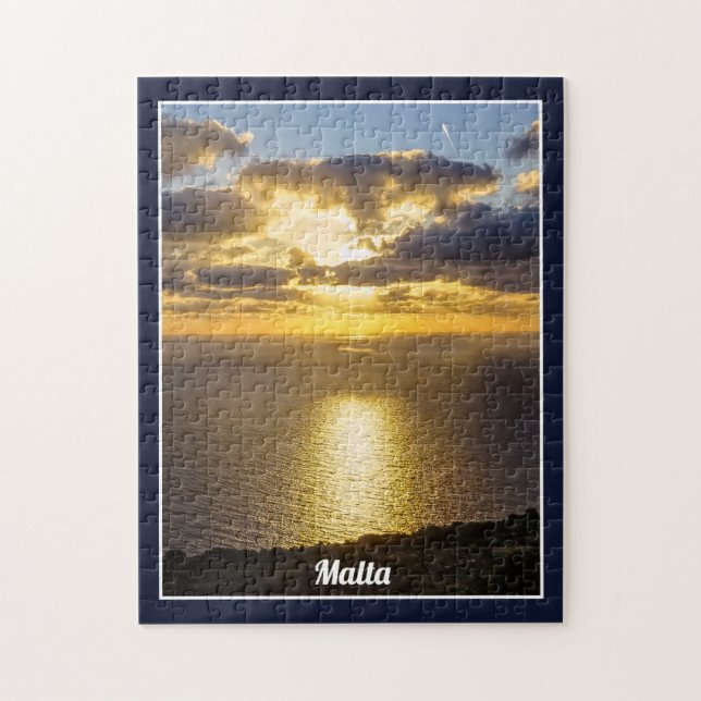 Quebra-cabeça Pôr do sol em Malta sobre a ilha do Mar Mediterrân (Vertical)