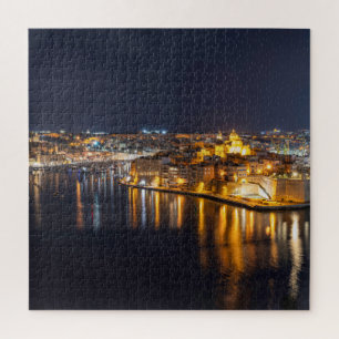 Quebra-cabeça Porto de Malta iluminado à noite