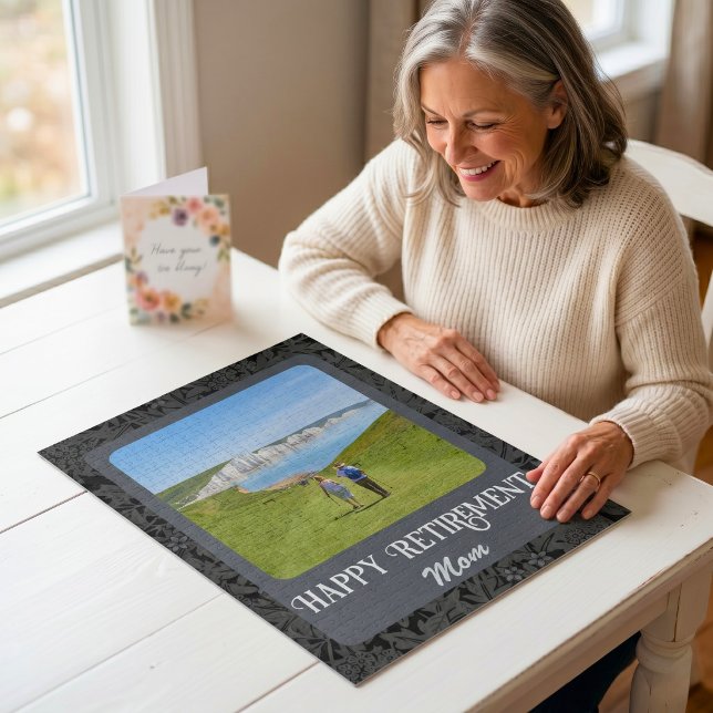 Quebra-cabeça Presentes Personalizados de Feliz Aposentadoria pa (Personalized Happy Retirement Gifts for Mom Gray Jigsaw Puzzle)