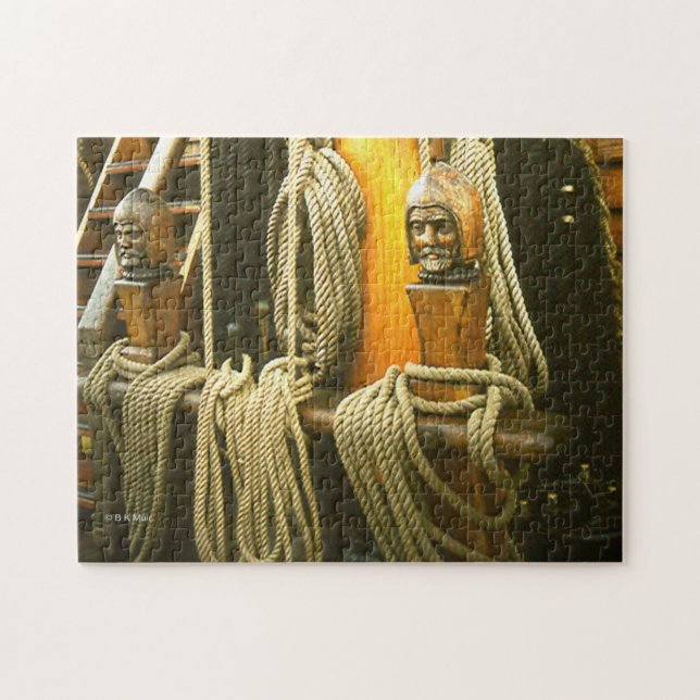 Quebra-cabeça Puzzle - Carved Wooden Capstans (Horizontal)