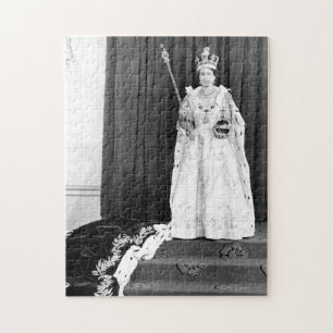 Quebra-cabeça Rainha Elizabeth II Vestindo sua coroação