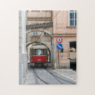 Quebra-cabeça Red tramway na antiga cidade de Praga - República
