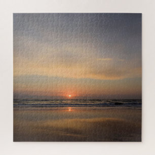 Quebra-cabeça Reflexões do amanhecer em Cocoa Beach, Flórida -