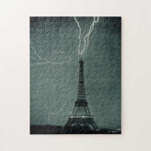 Quebra-cabeça Relâmpago em choque com a Torre Eiffel