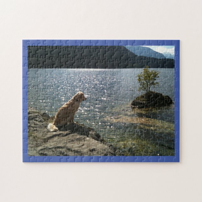 Quebra-cabeça Retriever de ouro perto de Pond em um Quebra-cabeç (Horizontal)