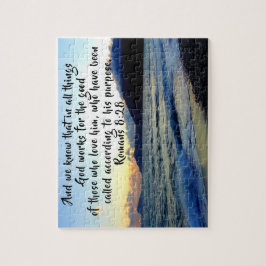 Quebra-cabeça Romanos 8:28 Verso de Bíblia Personalizada