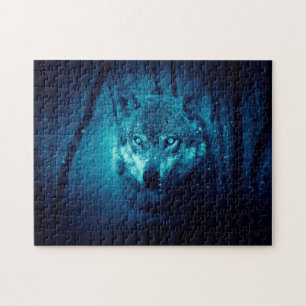 Quebra-cabeça Rosto de lobo na floresta de fantasia escura