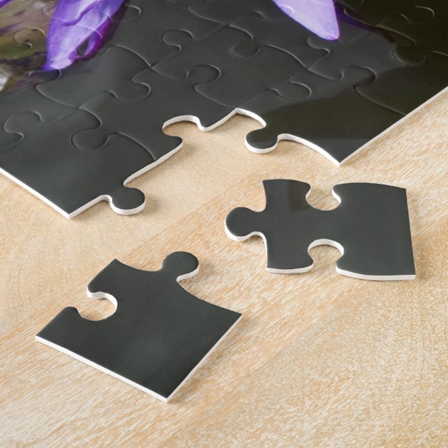 Quebra-cabeça roxo do lírio de lagoa (Lateral)