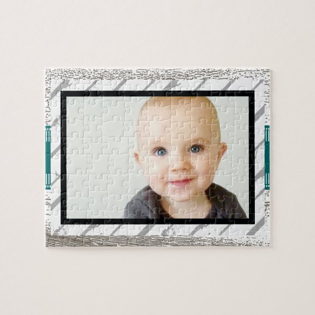 Quebra-cabeça Rustic Barnwood Pattern Baby Photo (Horizontal)