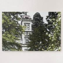 Santuário entre as árvores