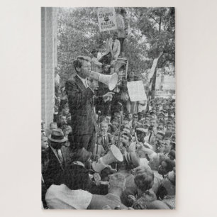 Quebra-cabeça Sen. Robert Kennedy Campaigning para Presidente do