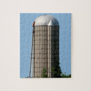 Quebra-cabeça Silo Fazenda rural no céu azul