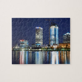 Quebra-cabeça Skyline de Milwaukee na noite