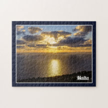 Sol Sobre Mar Mediterrâneo Na Ilha De Malta