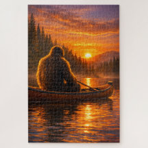 Sonho de canoa Bigfoot ao pôr do sol
