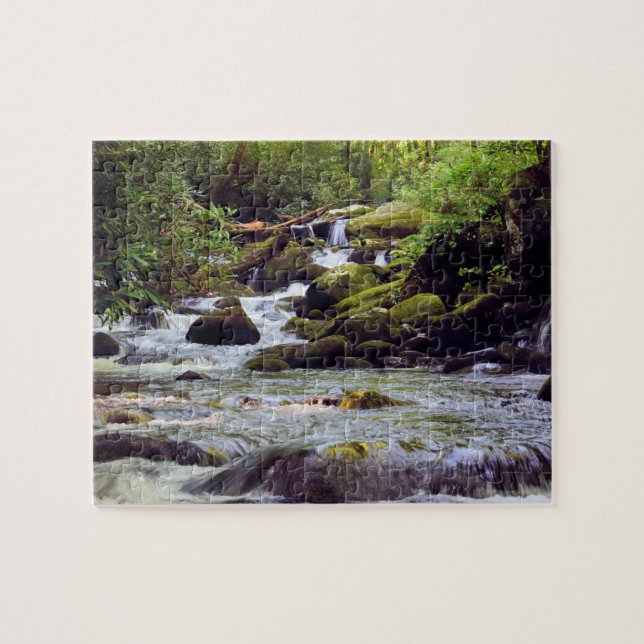 Quebra-cabeça Stream de Montanha enfumaçado - 8x10 (Horizontal)