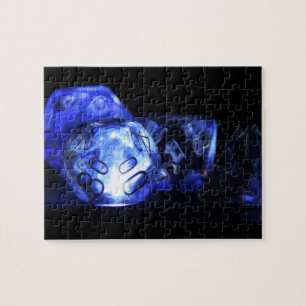 Quebra-cabeça Tabletop RPG   Dispositivo de brilho azul do jogad