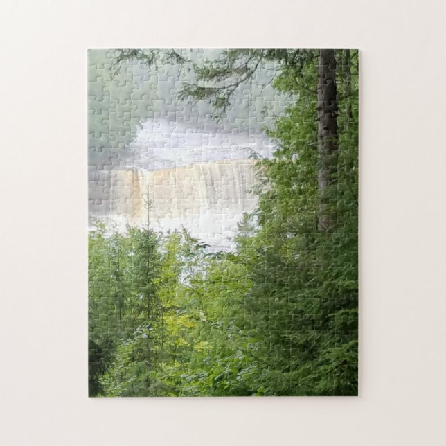 Quebra-cabeça Tahquamenon cai em Foggy Mist (Vertical)