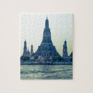 Quebra-cabeça Templo de Wat Arun com o rio Thailand Bangkok