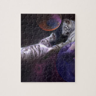 Quebra-cabeça Tigres do branco do jogo da noite