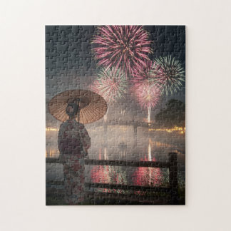 Quebra-cabeça Tranquil Colors – A Yukata Girl and Fireworks