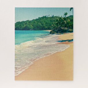 Quebra-cabeça Tranquil Tropical Island Beach