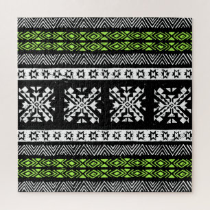 Quebra-cabeça Tribal Navajo, padrão verde branco preto.