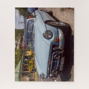 Quebra-cabeça Um carro desportivo clássico azul MGB.