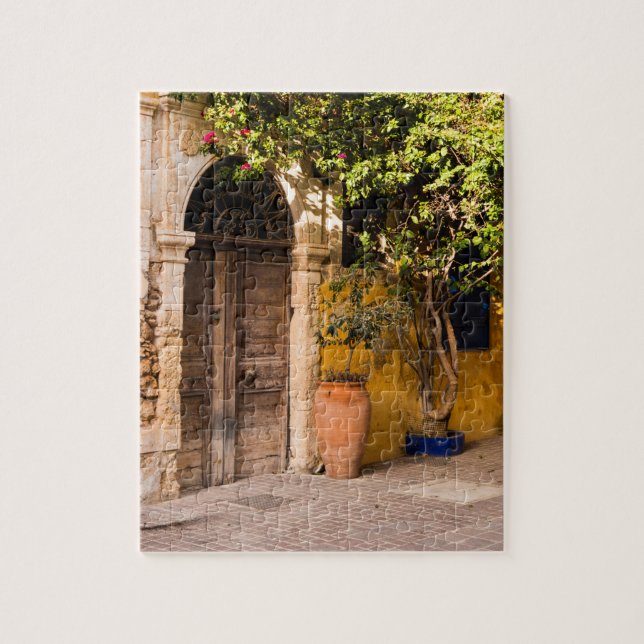 Quebra-cabeça Uma Porta Europeia Antiga (Vertical)