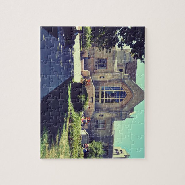 Quebra-cabeça University College do norte de Illinois da lei (Vertical)