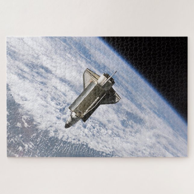 Quebra-cabeça Vaivém Espacial STS115 Atlantis Desencaixe ISS 200 (Horizontal)