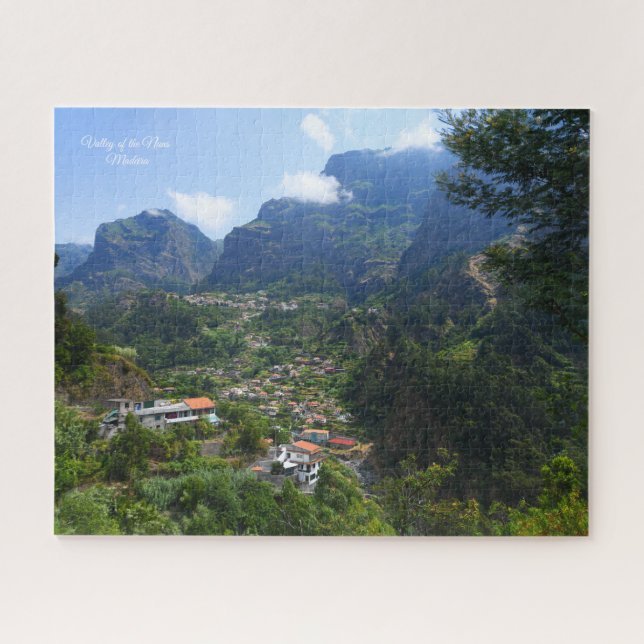Quebra-cabeça Vale das freiras, Madeira, Portugal (Horizontal)