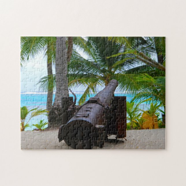 Quebra-cabeça Velha Ilha das Marianas de Canhão. (Horizontal)