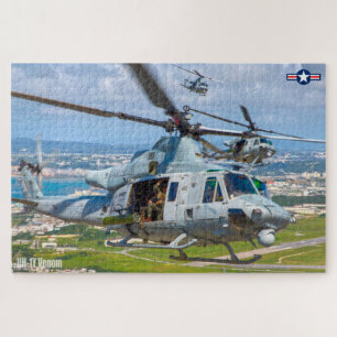 Quebra-cabeça VENOM UH-1Y (20x30 POLEGADAS)