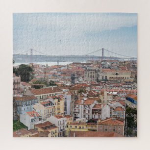 Quebra-cabeça Vista da antiga cidade de Lisboa e 25 da ponte de