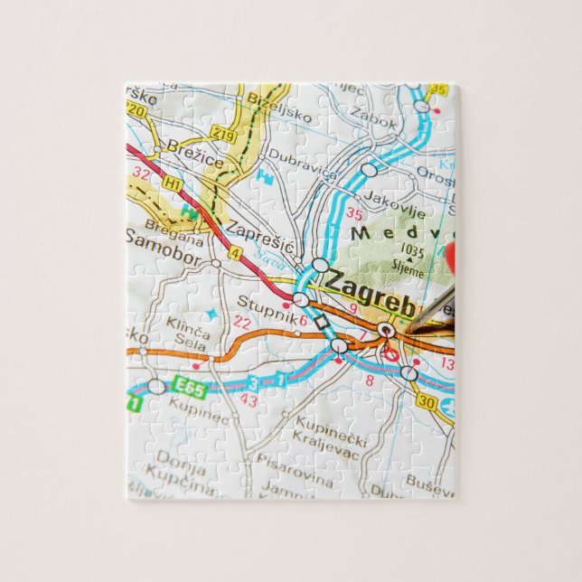 Quebra-cabeça Zagreb, Croatia (Vertical)