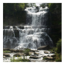 Quebra de Água na Imagem Natureza numa Imagem