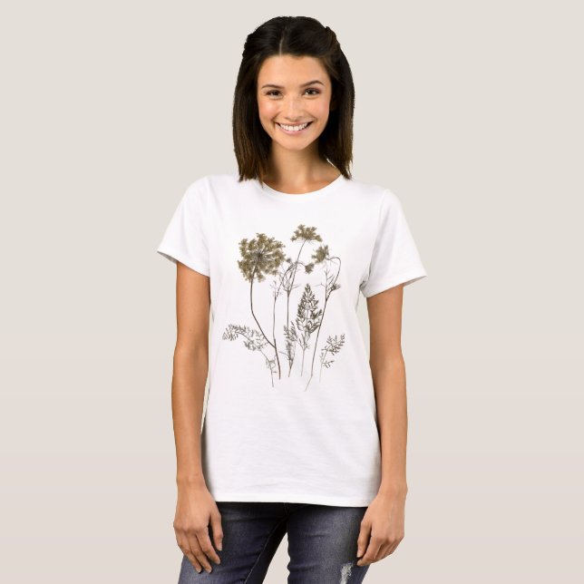 Rainha Anne's Lace em uma T-Shirt (Frente Completa)