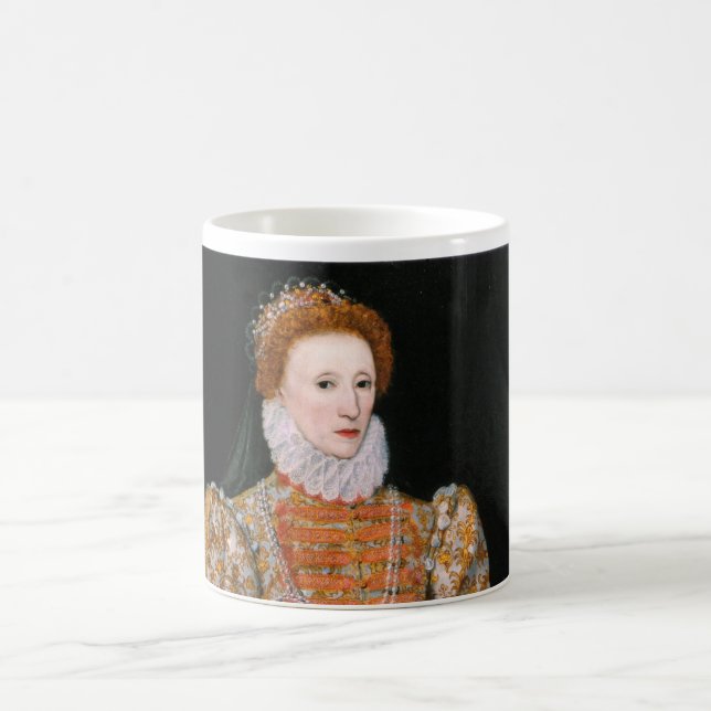Rainha Elizabeth - caneca (Centro)