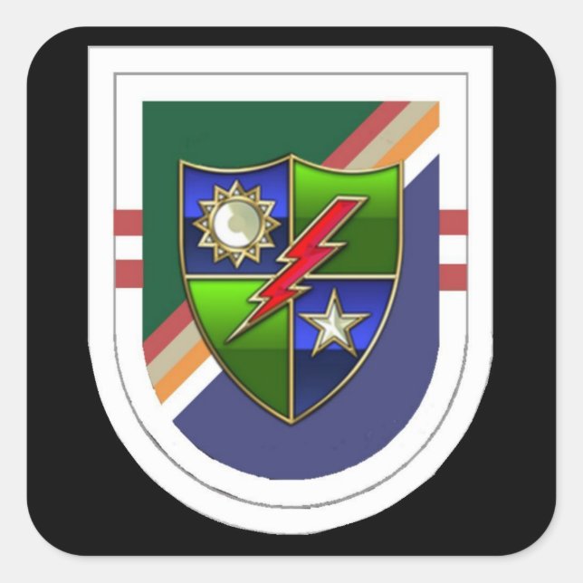 Ranger segundo Bn Beret Flash (antigo) com adesivo (Frente)