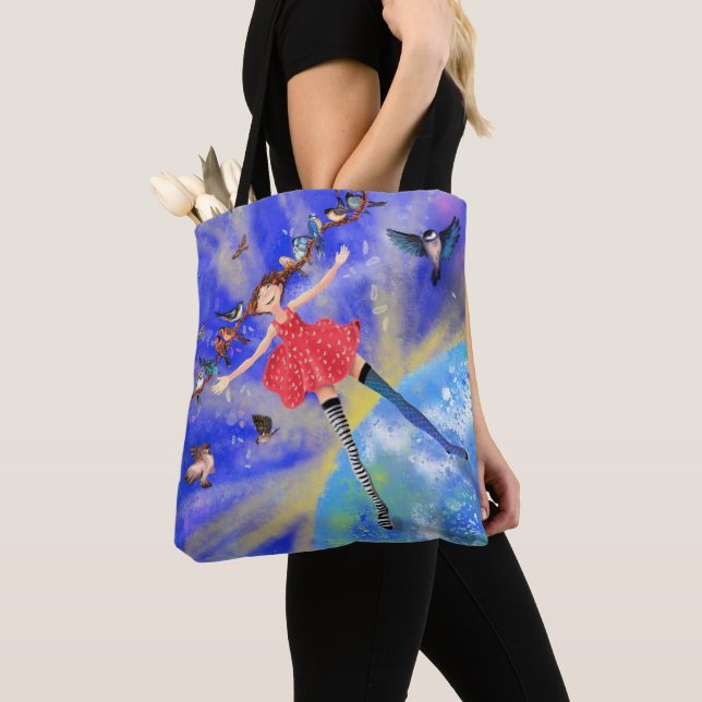 Rapariga com Ave Tote Bag Fantasy (Close Up)