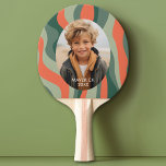 Raquete De Ping Pong Abstrato de Linha Orgânica - 1 Foto Jade Tangerine<br><div class="desc">Uma arte de abstrato orgânica com cores verdes e corais. O design moderno destaca sua foto favorita. Também inclui uma fonte simples para o nome e um padrão de abstrato art. Se precisar mover alguma coisa,  clique no botão personalizar para fazer alterações.</div>